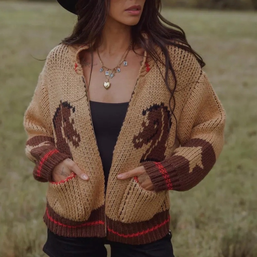 New Knitted Horse Print Cardigan Sweater Western Rodeo Montana Coat - Picture 2 of 14